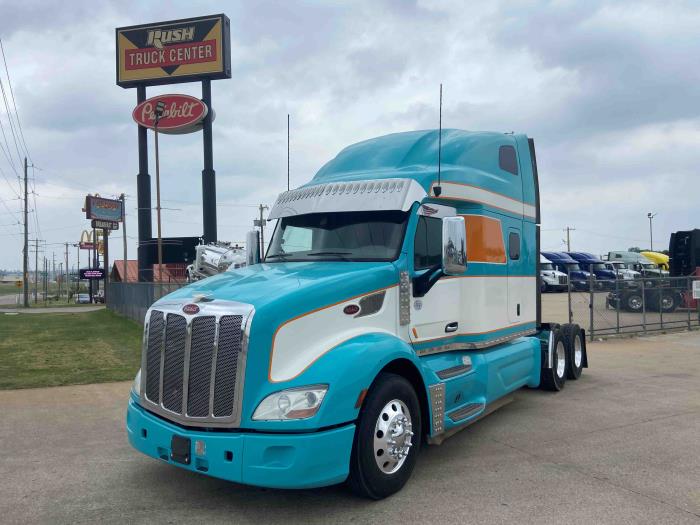 2020 Peterbilt 579-17