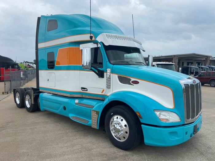 2020 Peterbilt 579-6