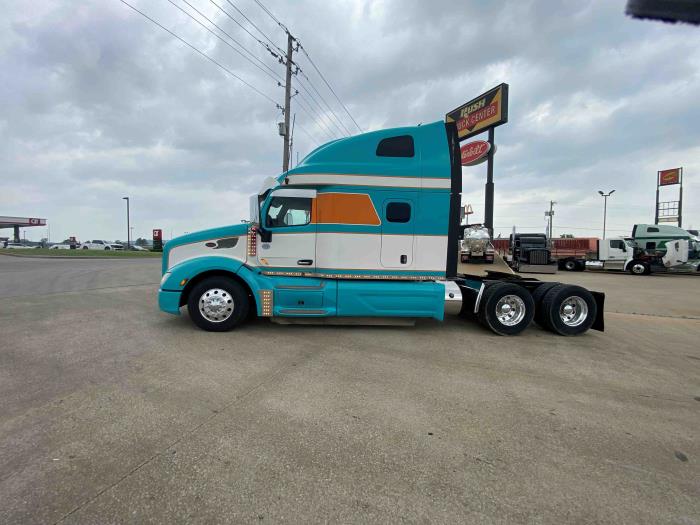 2020 Peterbilt 579-20