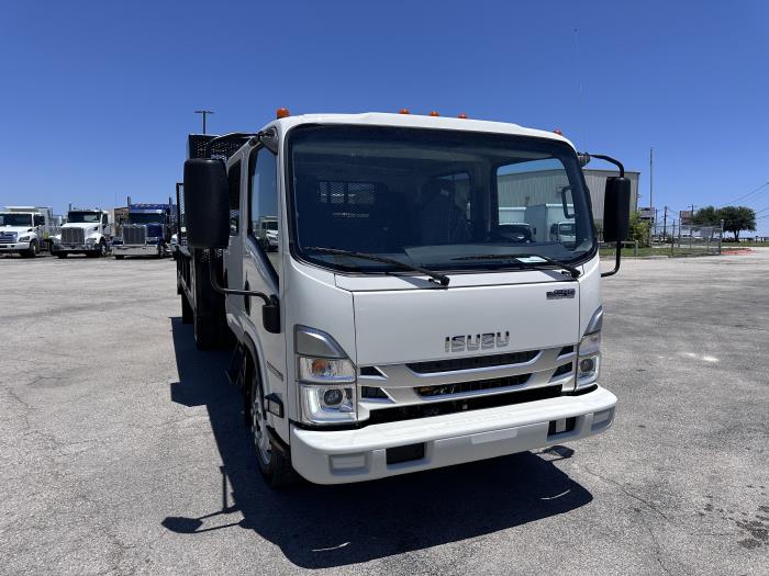 2027 Isuzu NPR-HD-2