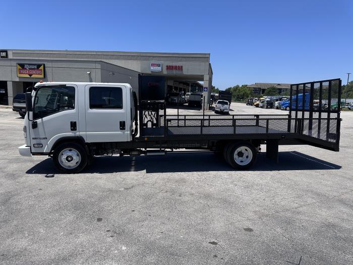 2027 Isuzu NPR-HD-2