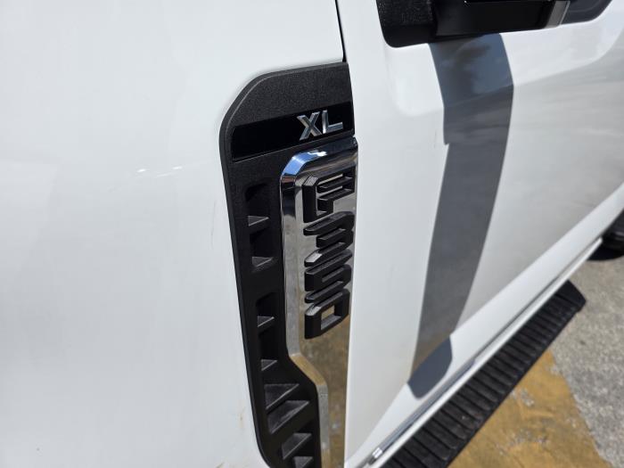 2026 Ford F-350-11