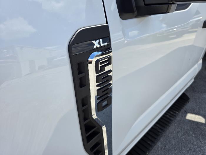2026 Ford F-550-11