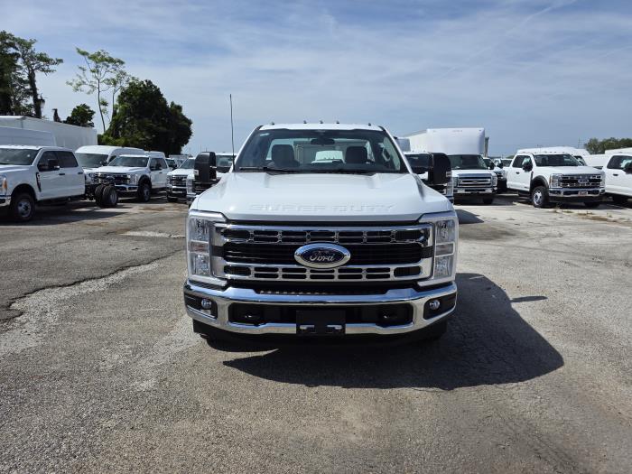 2026 Ford F-350-2