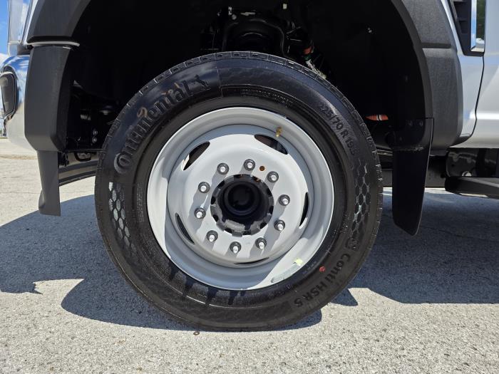 2026 Ford F-550-9