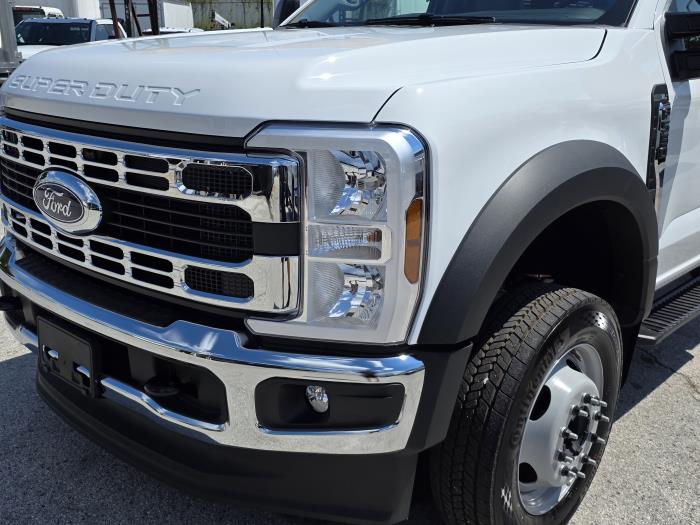 2026 Ford F-550-11