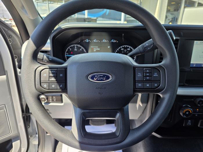 2026 Ford F-550-17
