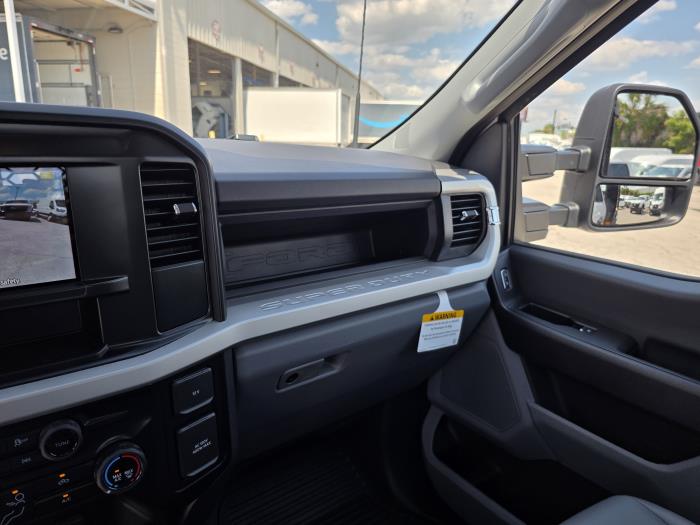 2026 Ford F-550-21