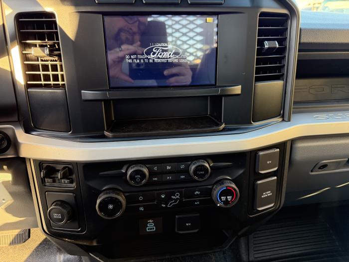 2026 Ford F-550-16