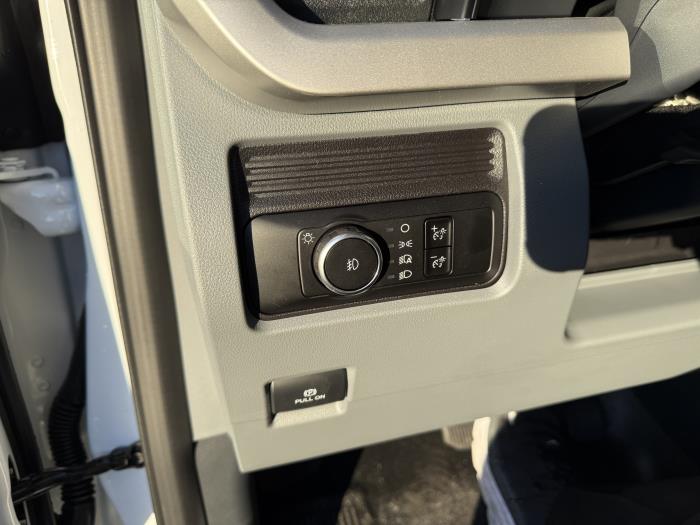 2026 Ford F-550-23
