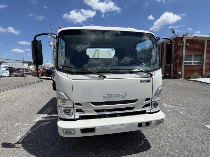 2026 Isuzu NPR-HD-7