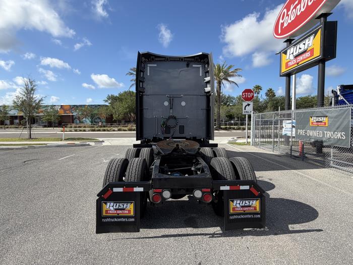 2027 Peterbilt 579-3