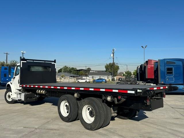 2019 Freightliner Business Class M2 106-14