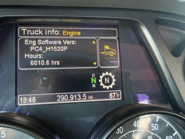 2020 Peterbilt 579-4