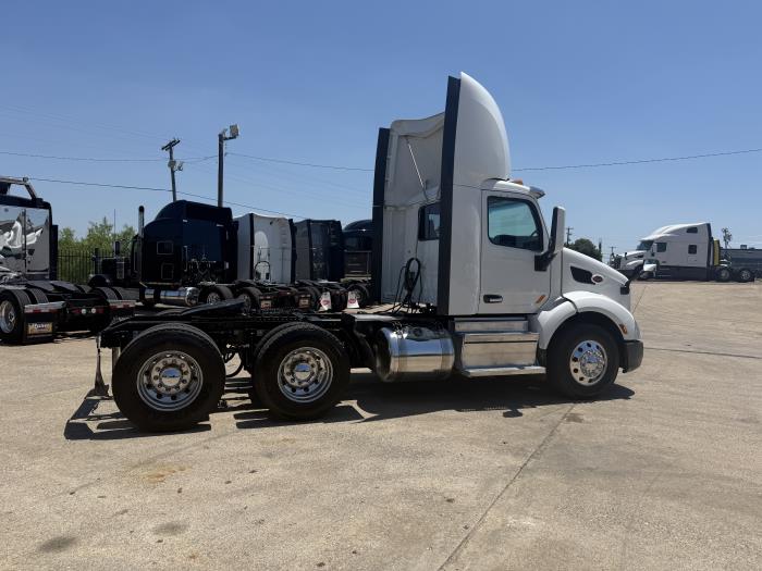 2020 Peterbilt 579-21