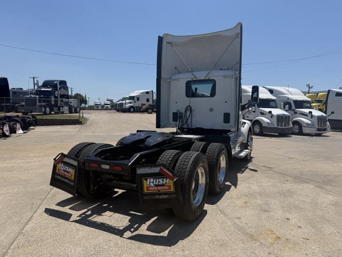 2020 Peterbilt 579-25