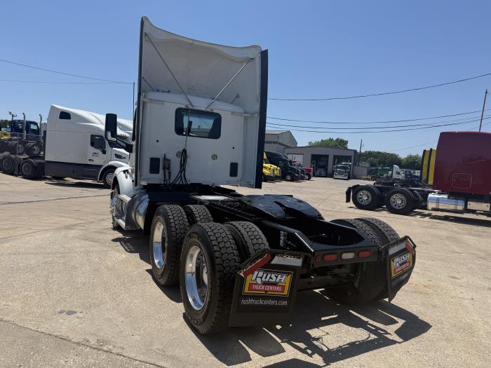 2020 Peterbilt 579-3