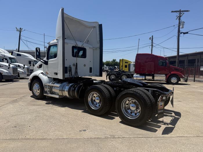 2020 Peterbilt 579-29