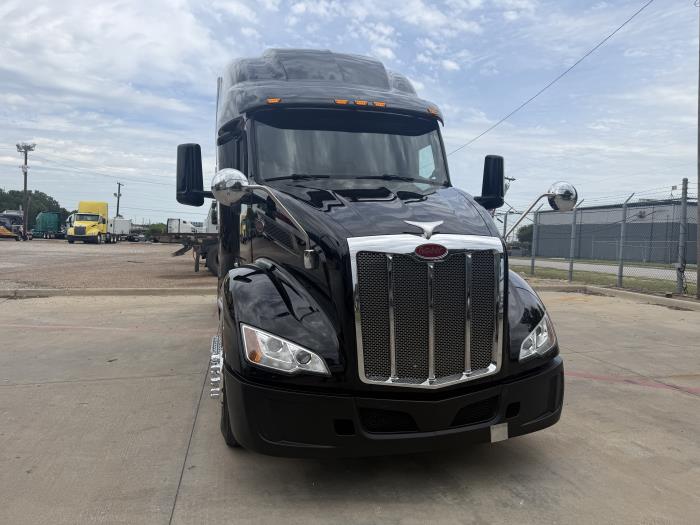 2022 Peterbilt 579-20