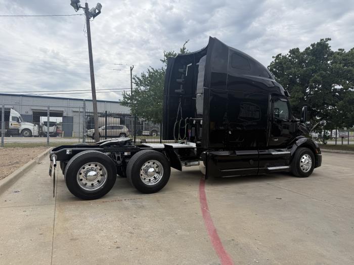 2022 Peterbilt 579-29