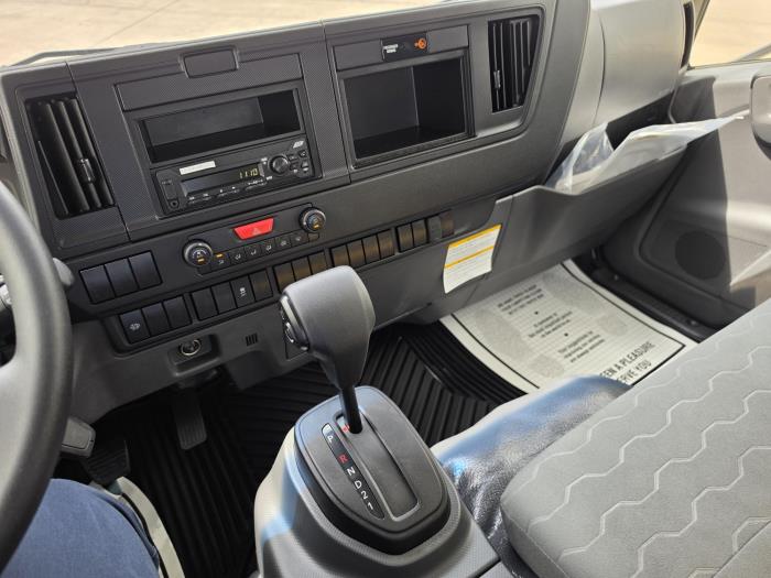 2026 Isuzu NPR-HD-10