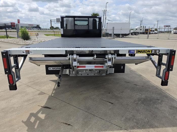 2026 Isuzu NPR-HD-6