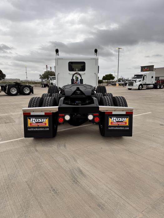 2027 Peterbilt 589-6