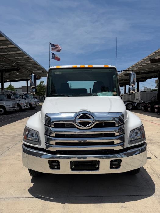 2025 Hino L6-1