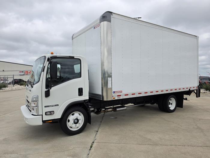 2026 Isuzu NPR-HD-2