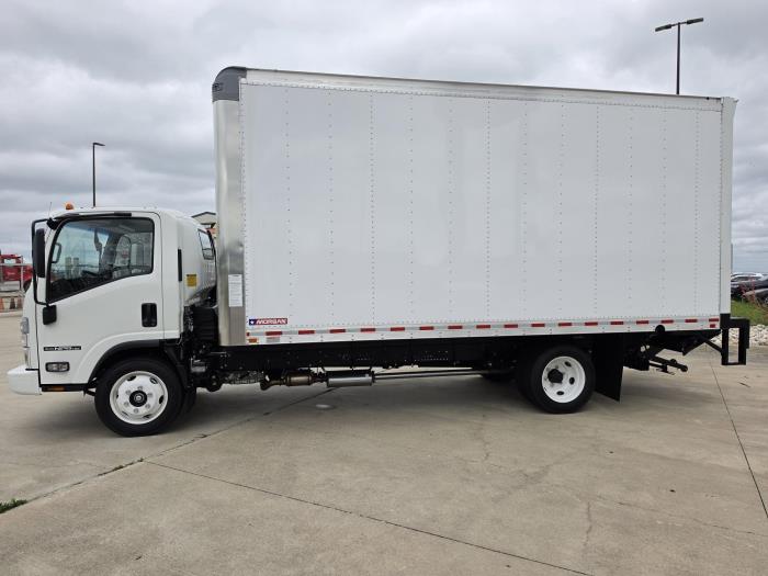 2026 Isuzu NPR-HD-4