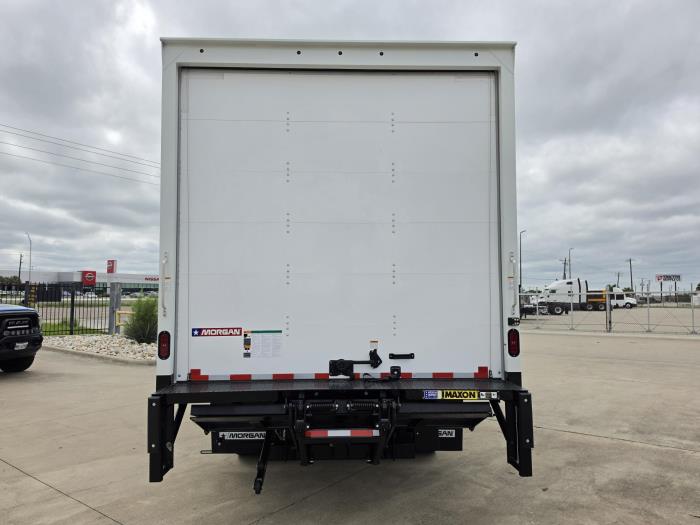 2026 Isuzu NPR-HD-5