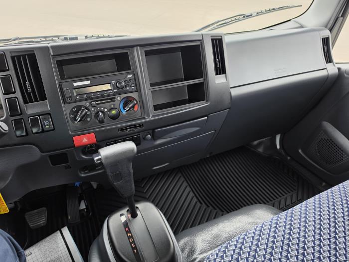 2026 Isuzu NPR-HD-9