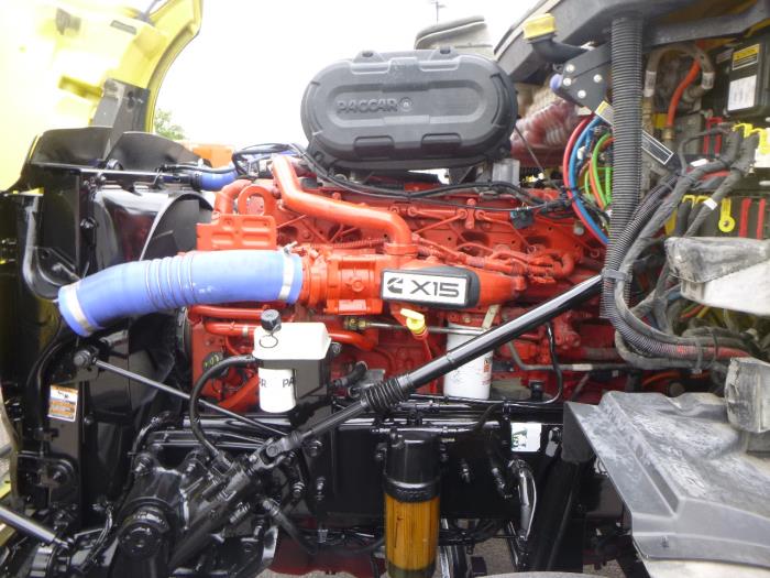 2023 Peterbilt 579-11