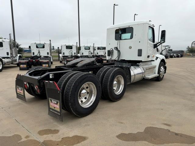 2021 Peterbilt 579-7