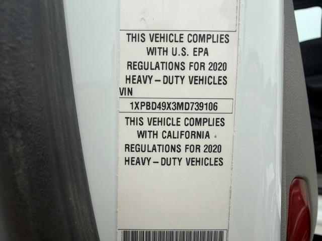 2021 Peterbilt 579-27