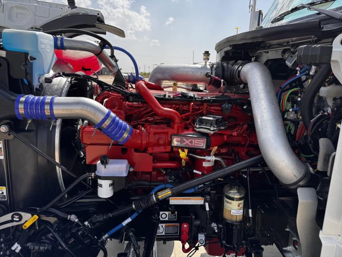 2027 Peterbilt 589-10
