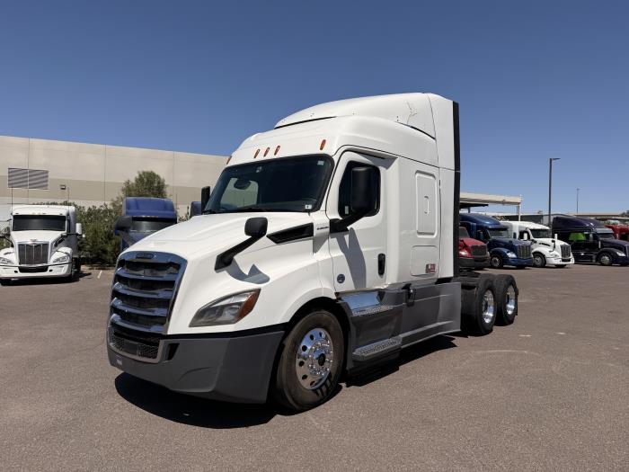 2020 Freightliner Cascadia-0