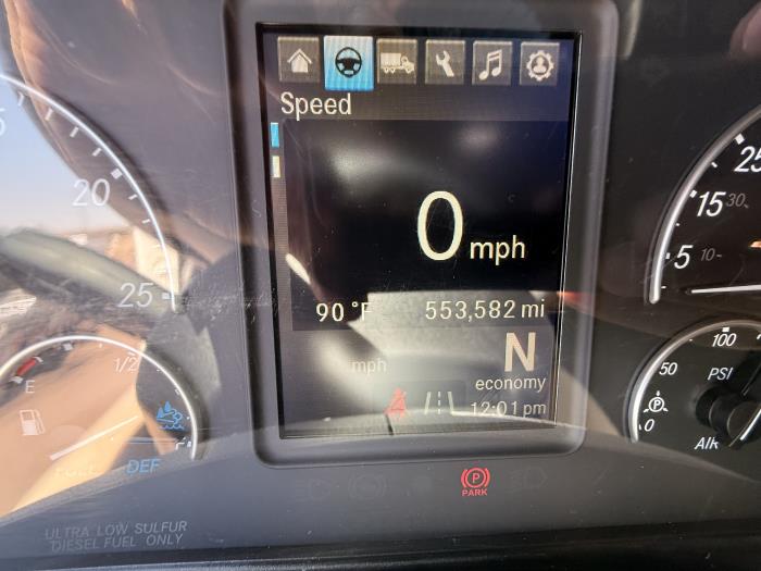 2020 Freightliner Cascadia-13