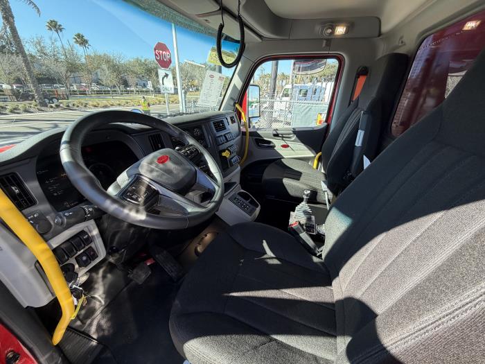 2027 Peterbilt 567-11
