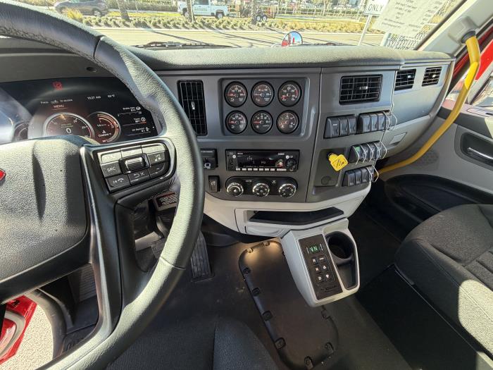 2027 Peterbilt 567-14