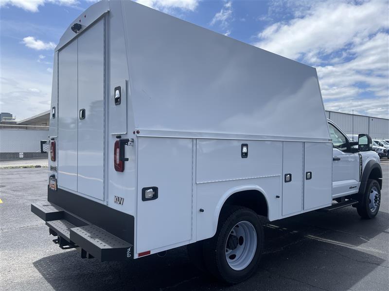 New 2025 Ford F-550 - photo 7