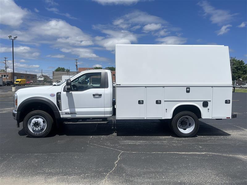 New 2025 Ford F-550 - photo 1