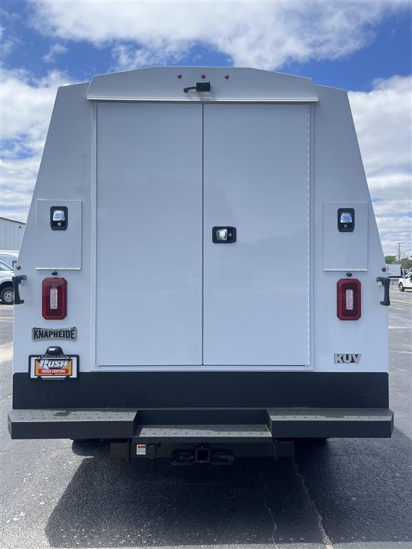 New 2025 Ford F-550 - photo 6