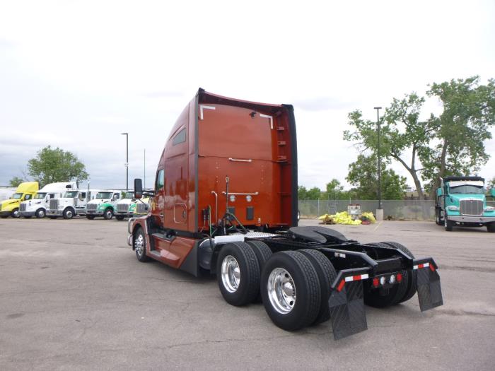 2024 Kenworth T680-4