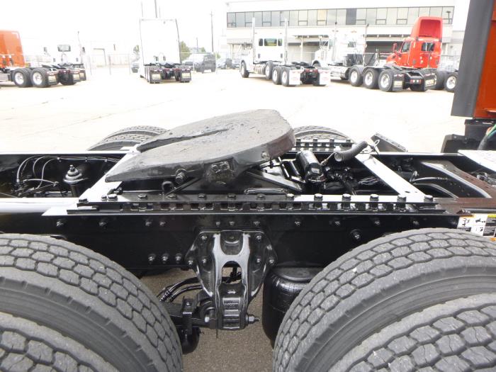 2024 Kenworth T680-8