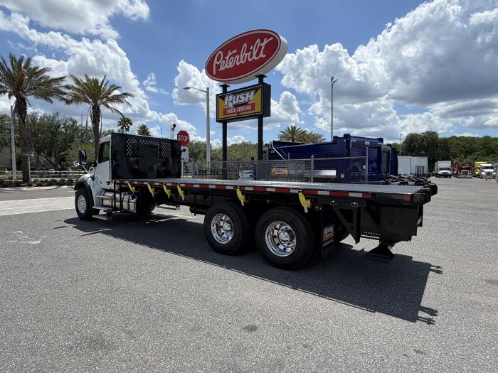 2027 Peterbilt 548-3
