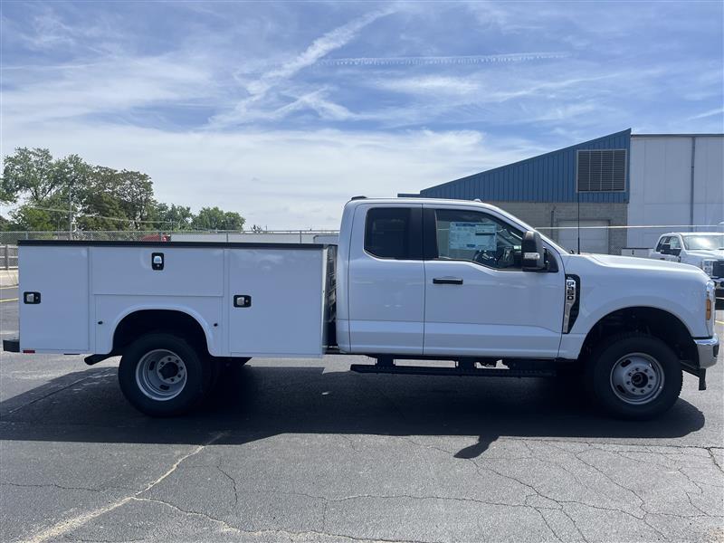 New 2026 Ford F-350 - photo 11