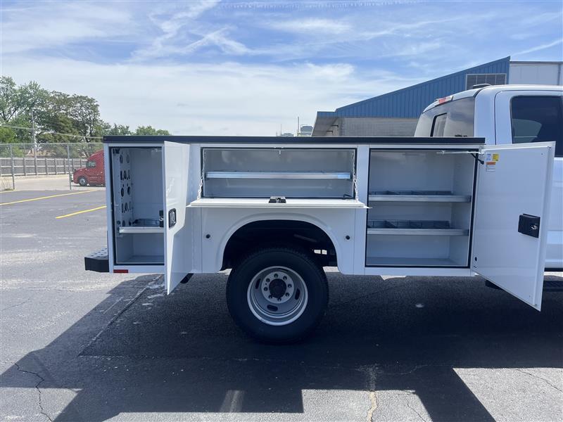 New 2026 Ford F-350 - photo 10