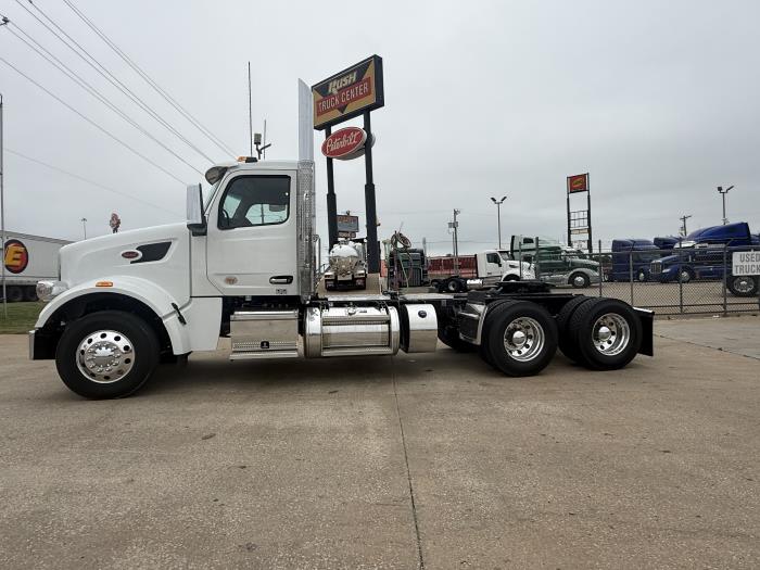 2027 Peterbilt 567-17