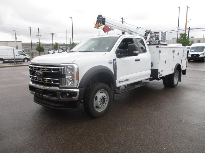 2026 Ford F-550-1